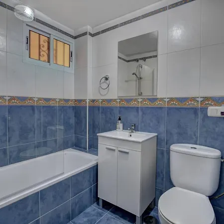 Minerva, Costa, Stunning Sea & Mountain View, 1 Bedroom Apartment Benalmadena