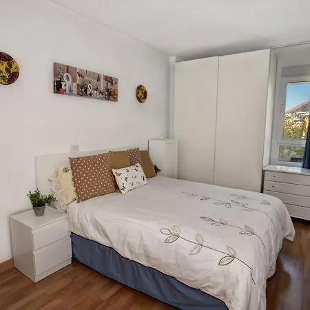 Minerva, Costa, Stunning Sea & Mountain View, 1 Bedroom Apartment Benalmadena