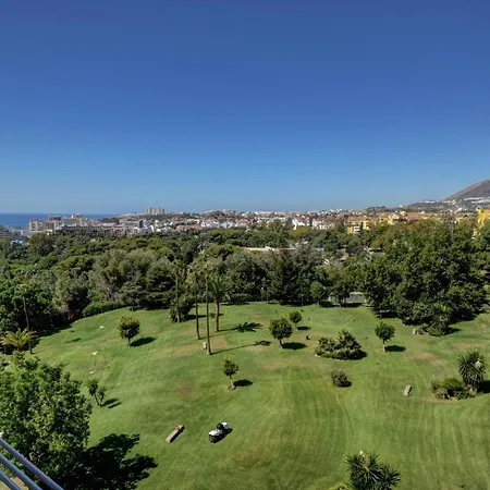 Apartment Minerva, Costa, Stunning Sea & Mountain View, 1 Bedroom Benalmadena